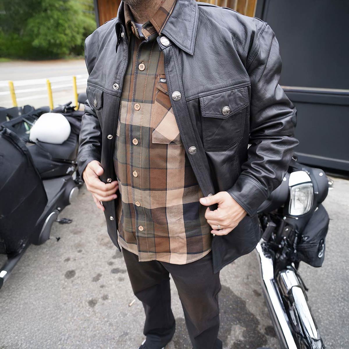 Milwaukee Leather MLM1612 Men's Distressed Grey Casual Biker Rider Leather Shirt w/ Vintage 5 Cent Buffalo Buttons
