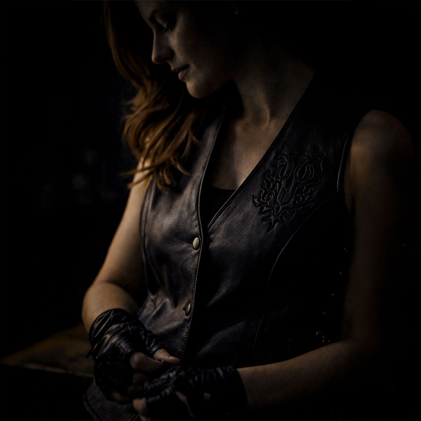 Milwaukee Leather Women's Bling V-Neck Leather Motorcycle Vest with Rhinestone Detail