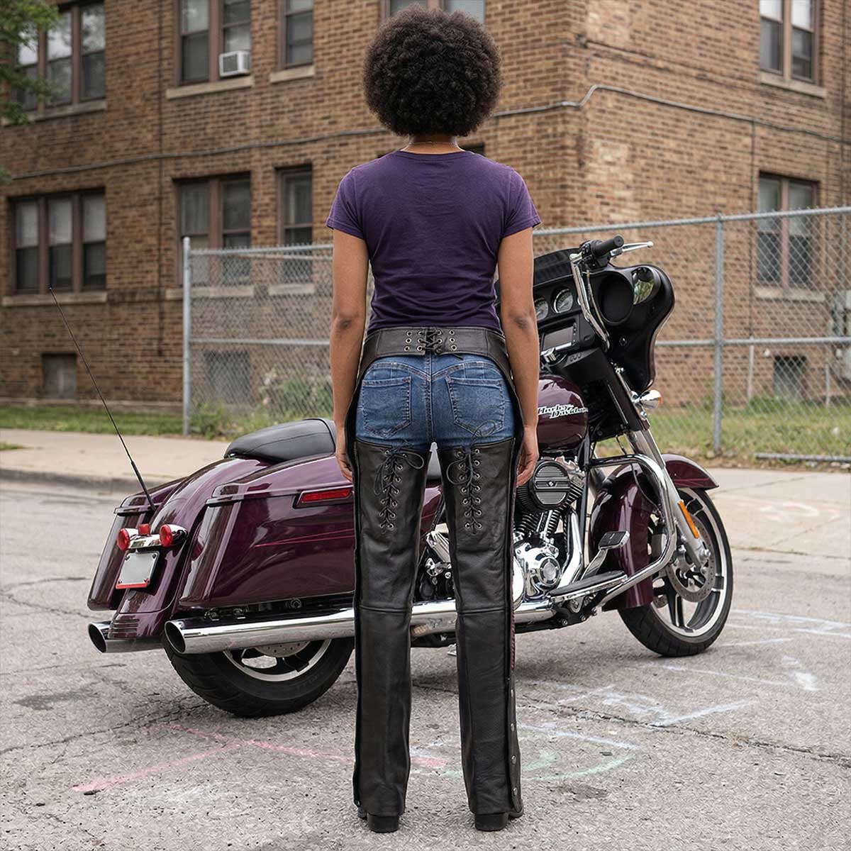 Milwaukee Leather Women's Black and Fuchsia Leather Hip Set Chaps w/ Crinkled Leg Striping MLL6500