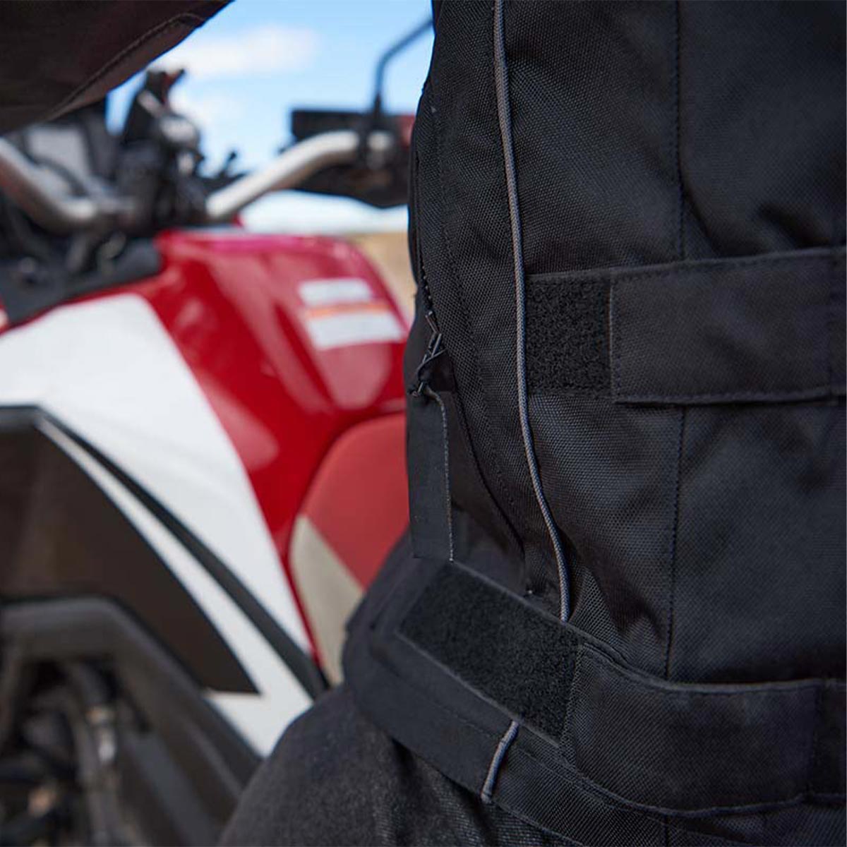 Milwaukee Leather Men's Morph Black/Grey Textile Motorcycle Jacket w/ CE Armor, Removable Sleeves - MPM17026